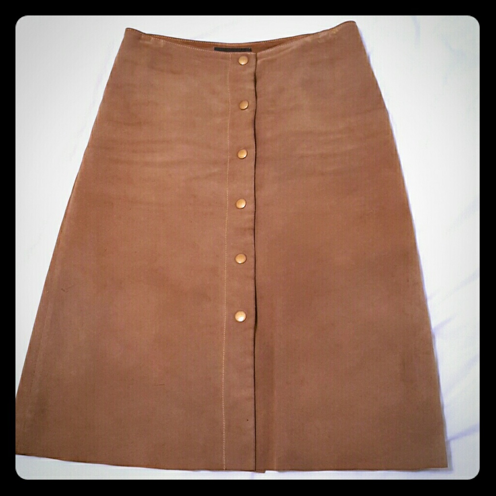 Banana Republic Cognac Button Front Suede Skirt Sz 2